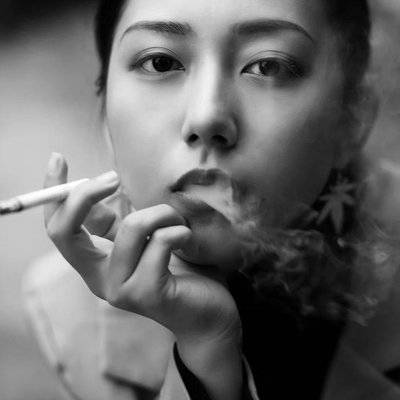 黑白模特