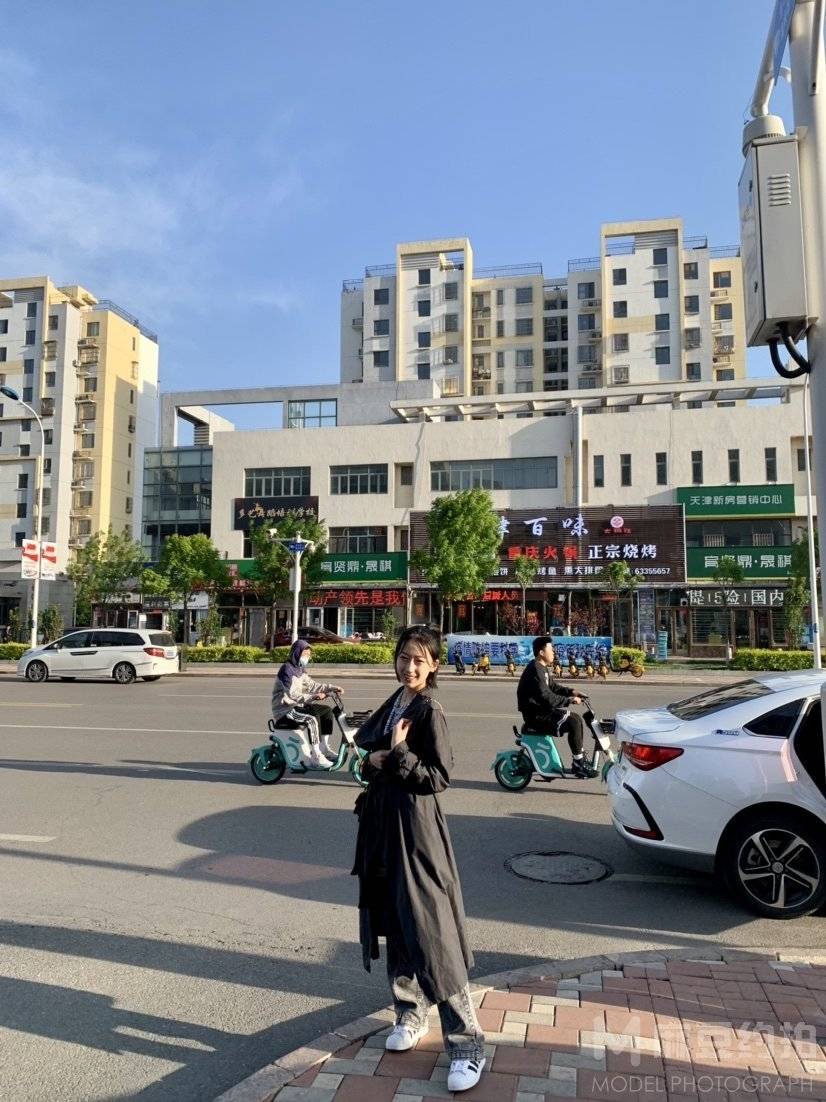 清新模特
