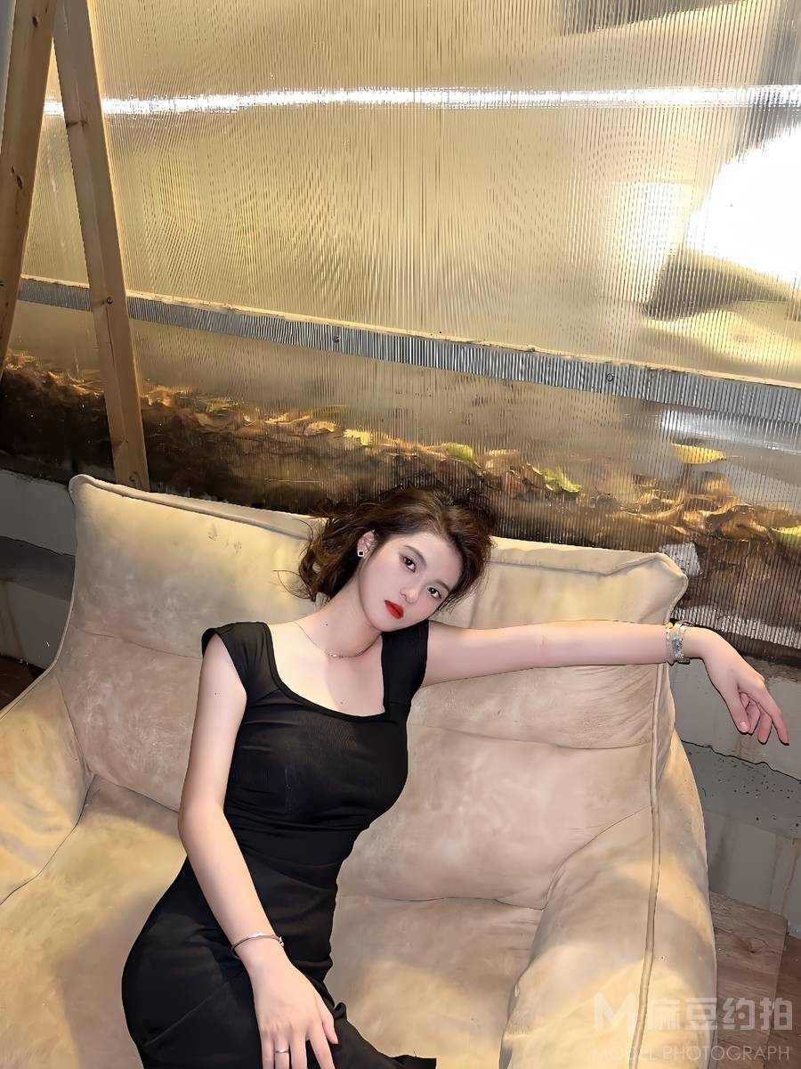 胶片模特