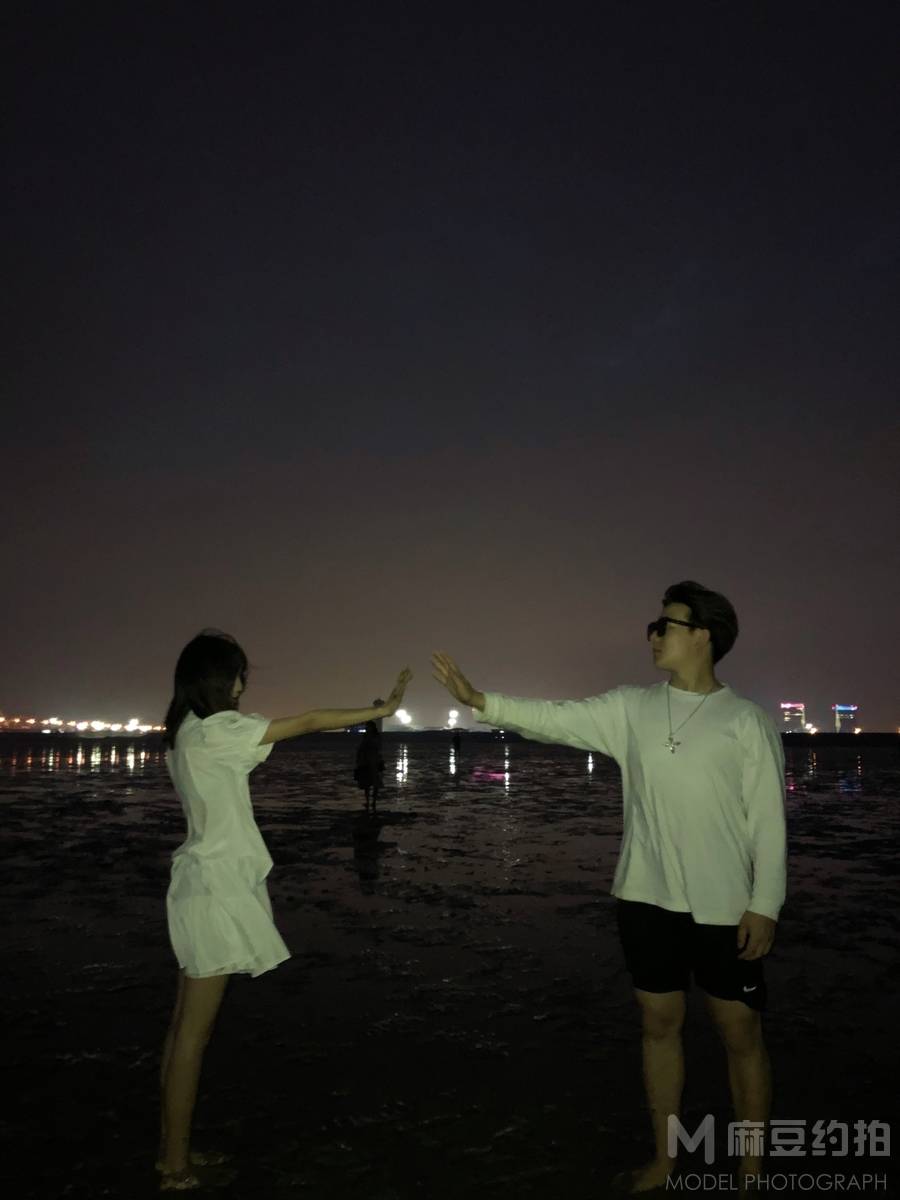 情侣模特