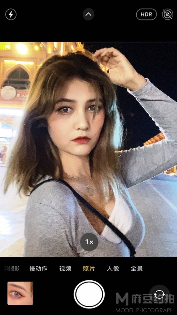 校园模特