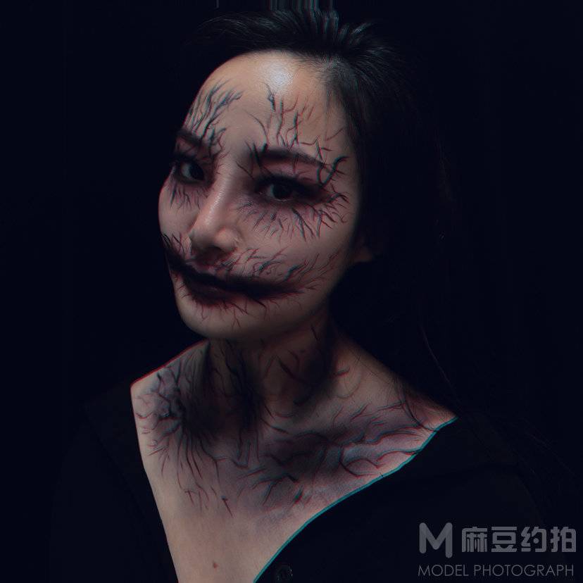 暗黑模特