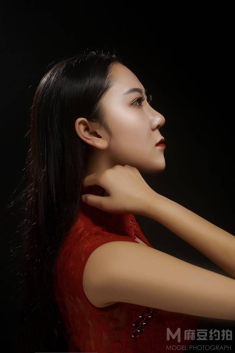 妆容模特