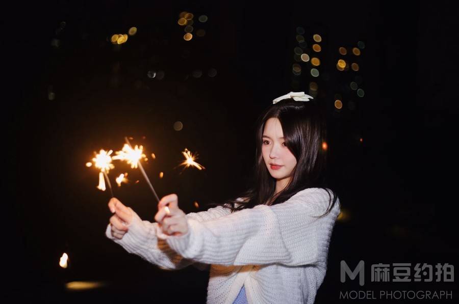 夜景模特
