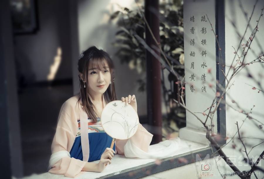汉服模特