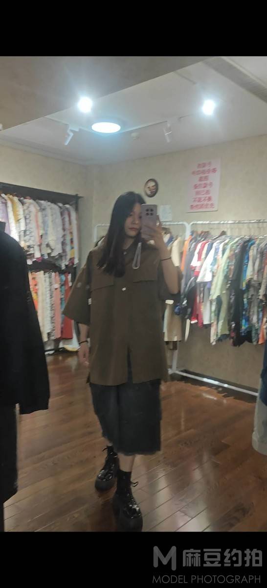 胶片模特