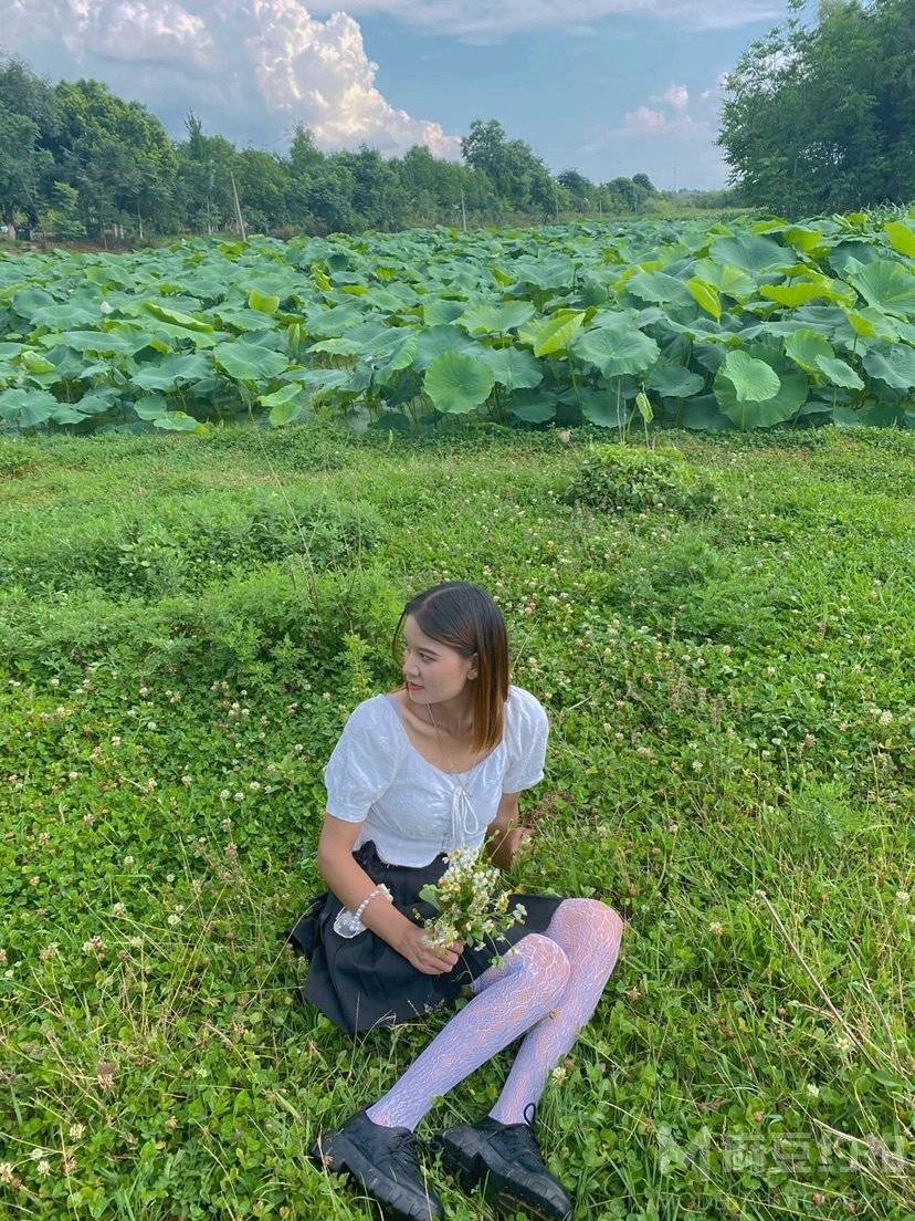 黑白模特