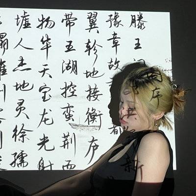 黑白模特