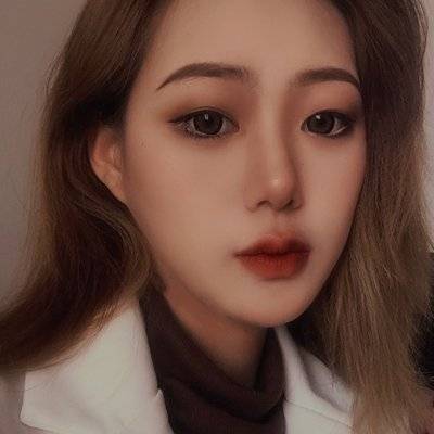 黑白模特