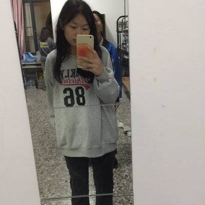 黑白模特