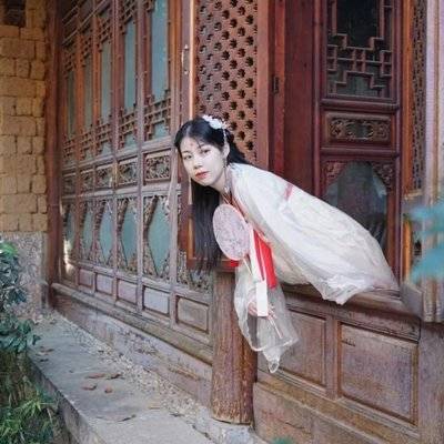 清新模特