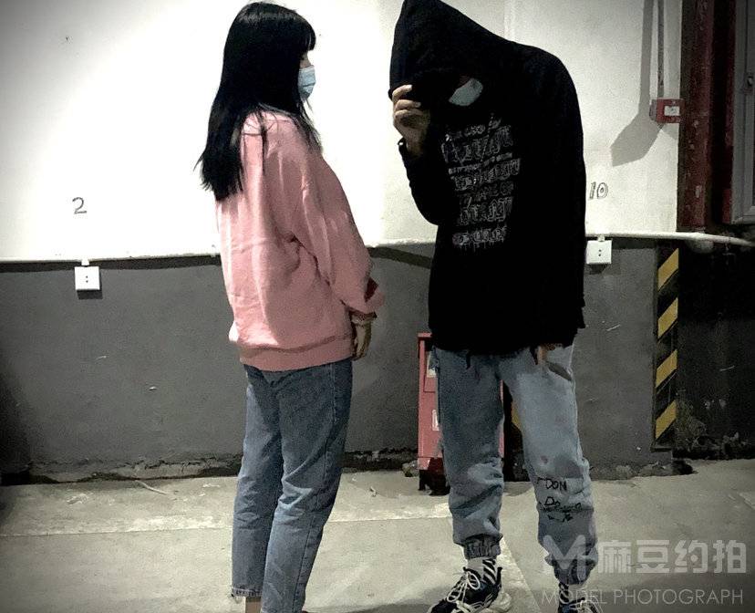 情侣模特