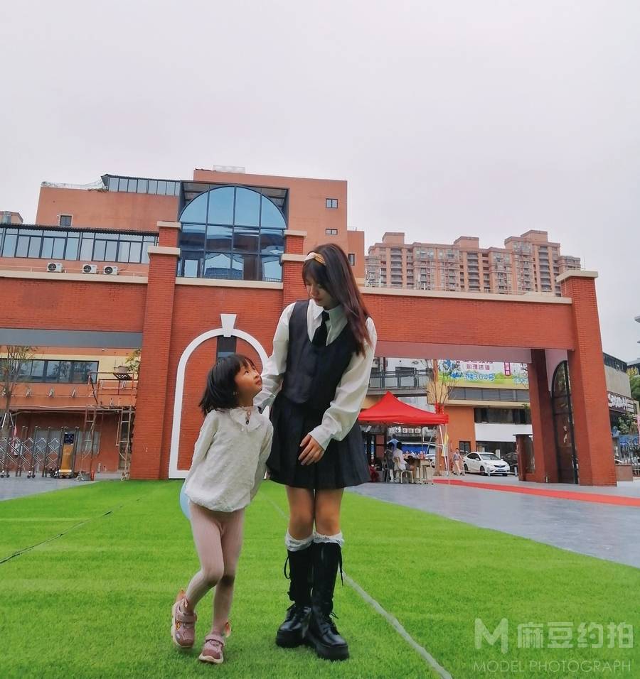 清新模特