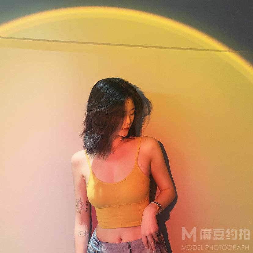 妆容模特