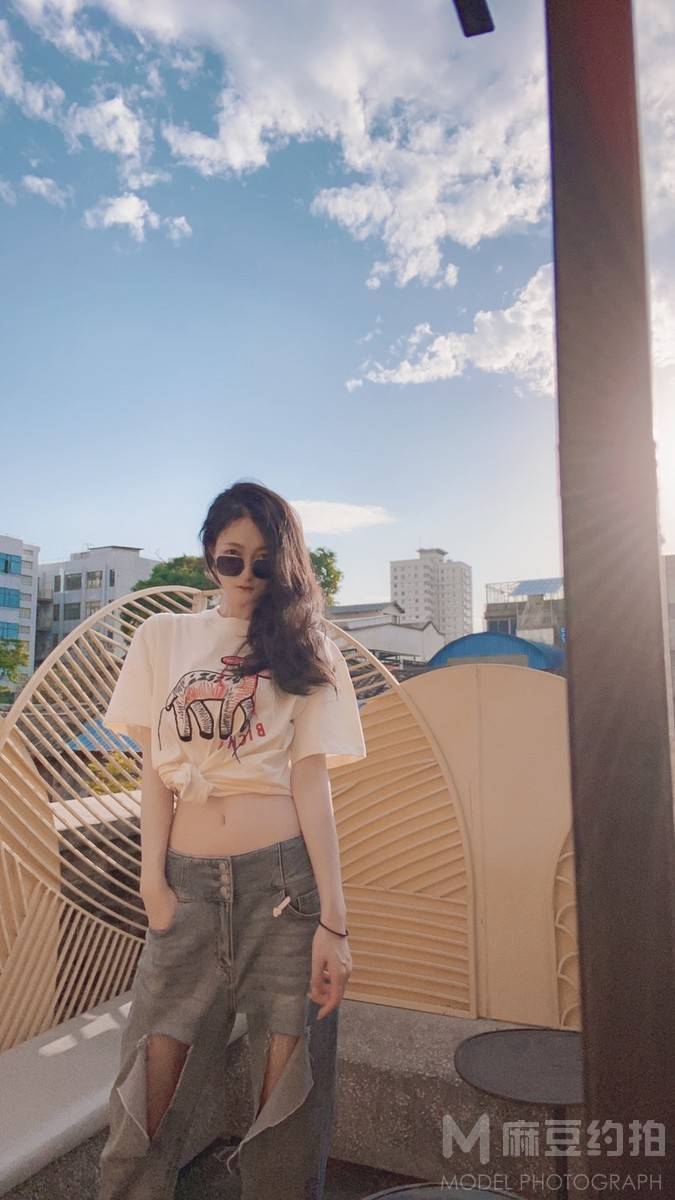 清新模特