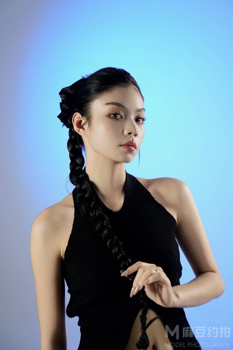 胶片模特