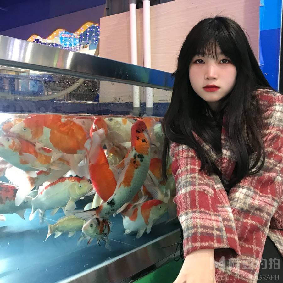 校园模特