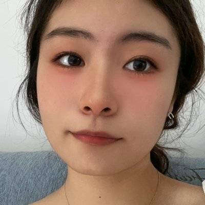 黑白模特