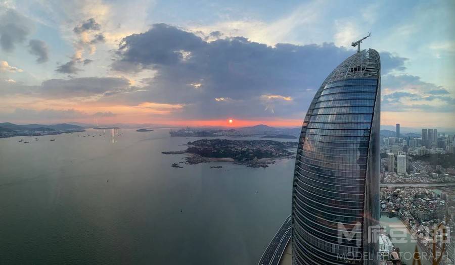 宝丽来模特