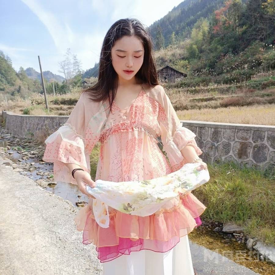 清新模特