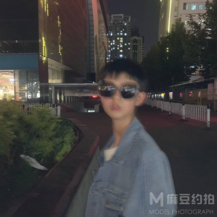 时尚模特