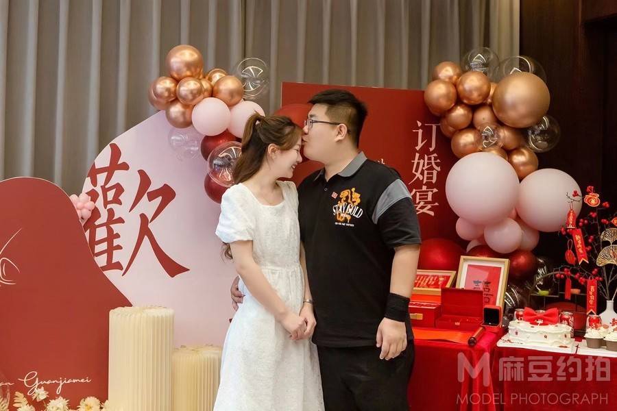 纪实模特