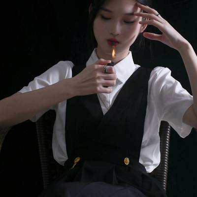 暗黑模特