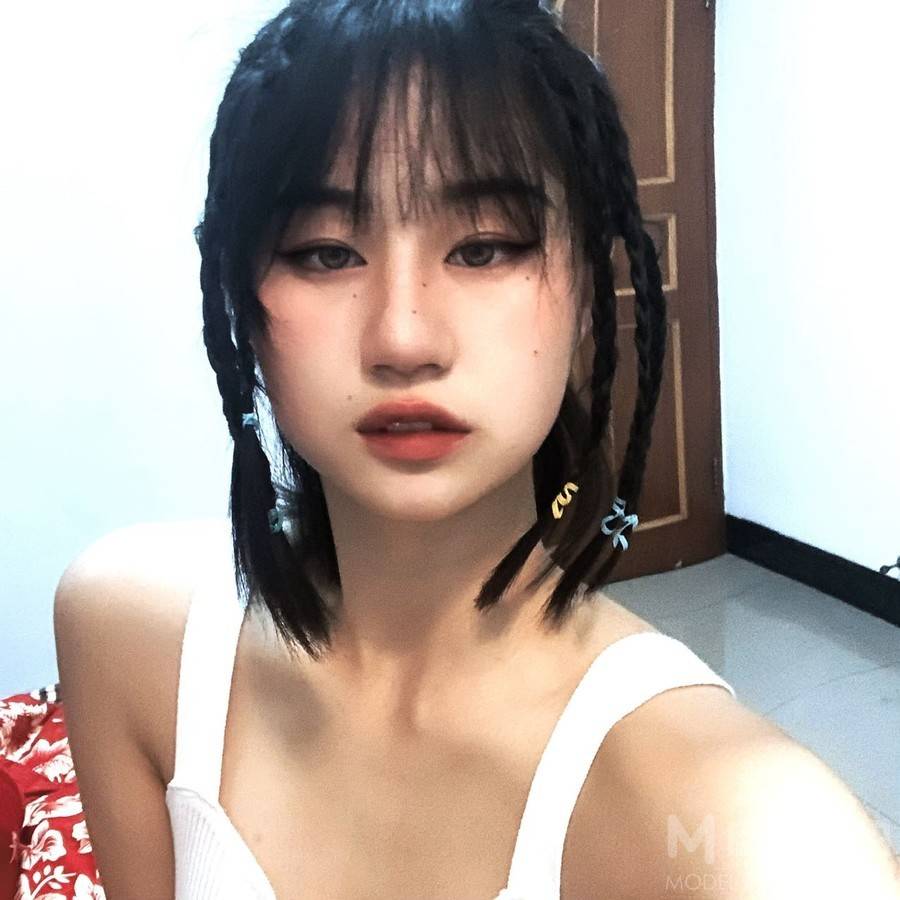 胶片模特