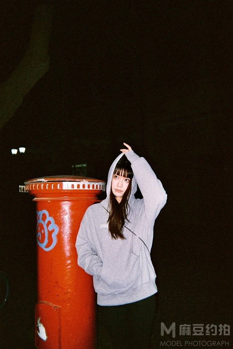 胶片模特