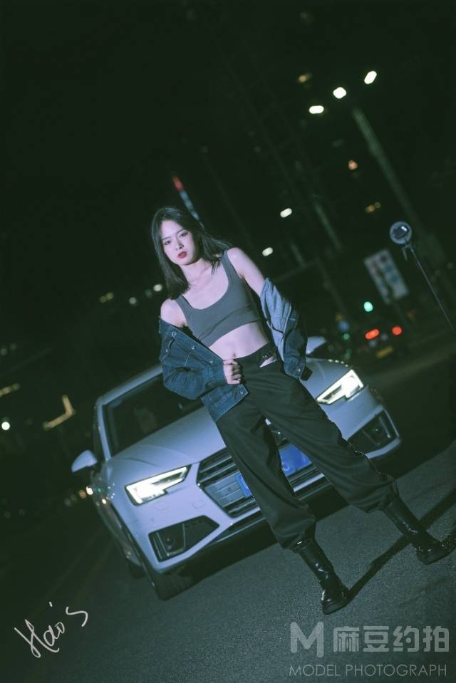 夜景模特
