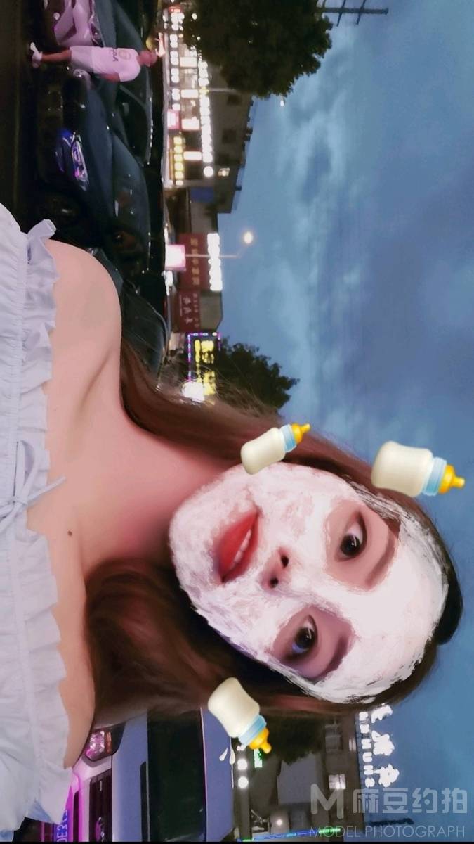 清新模特