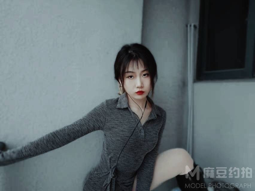 胶片模特