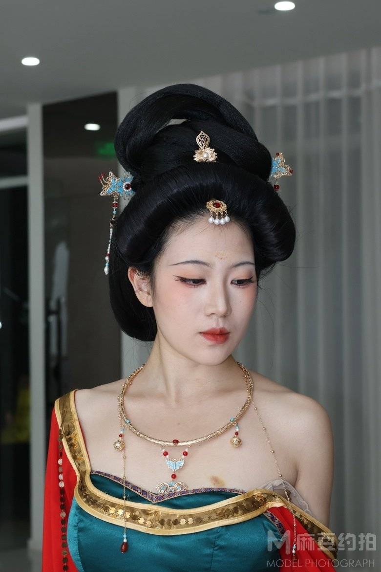 古风模特
