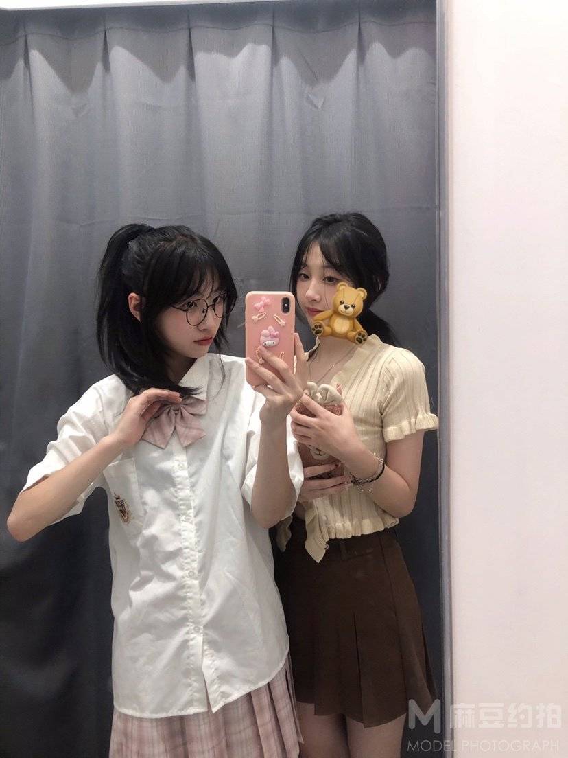 校园模特