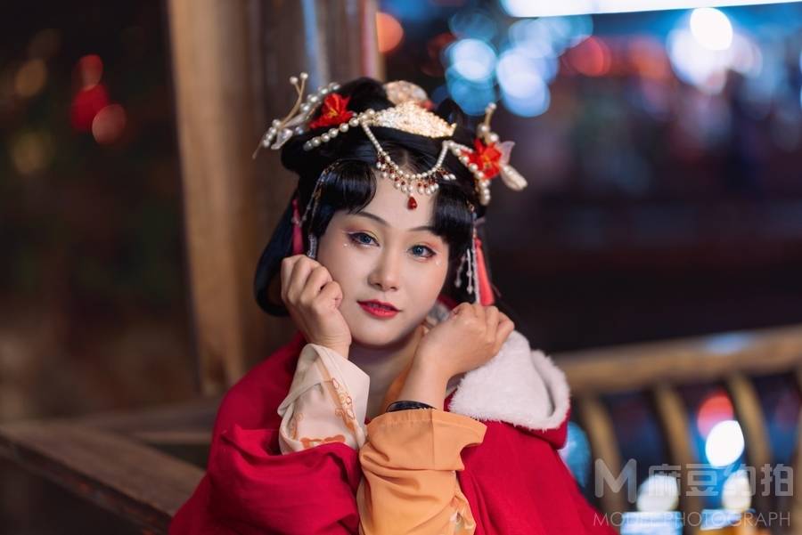 汉服模特
