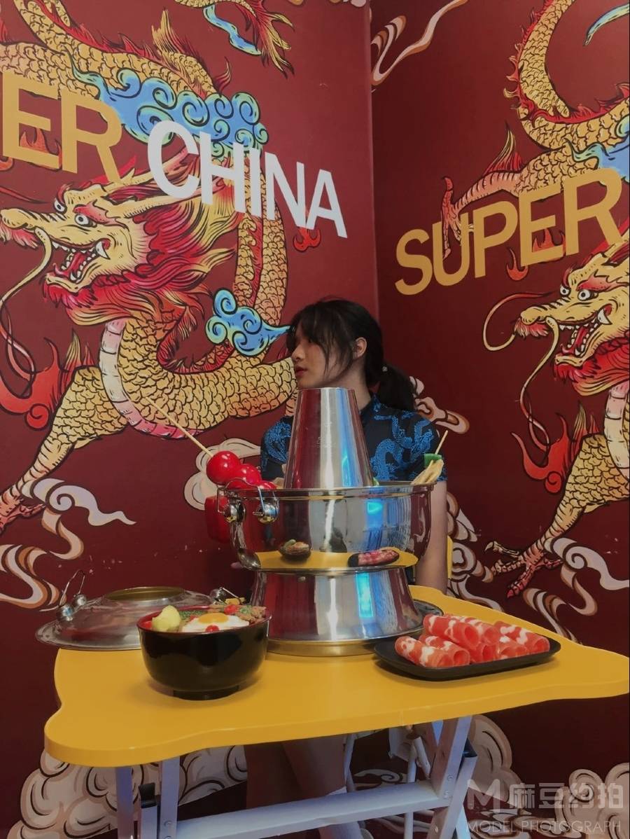 清新模特