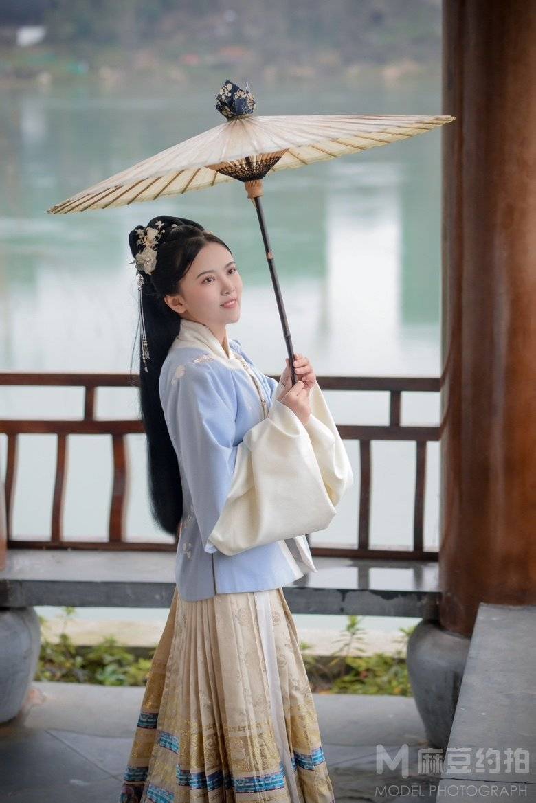 孕照模特