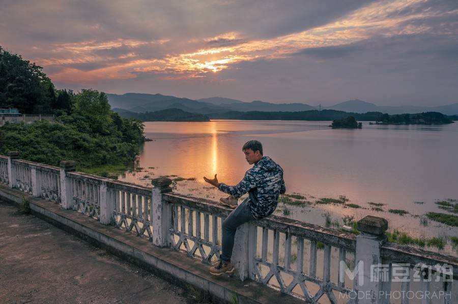 纪实模特