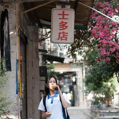 校园模特