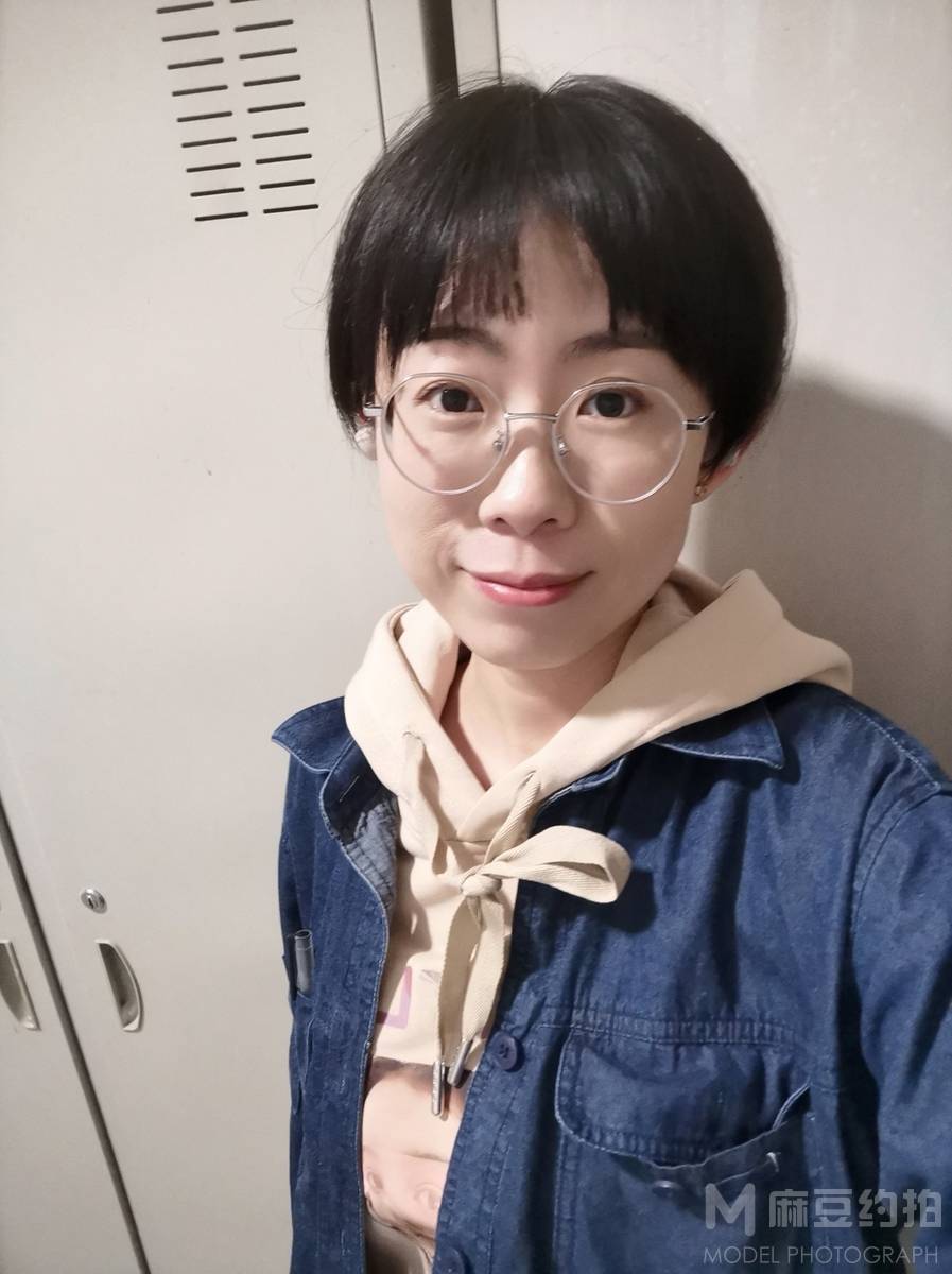 纪实模特