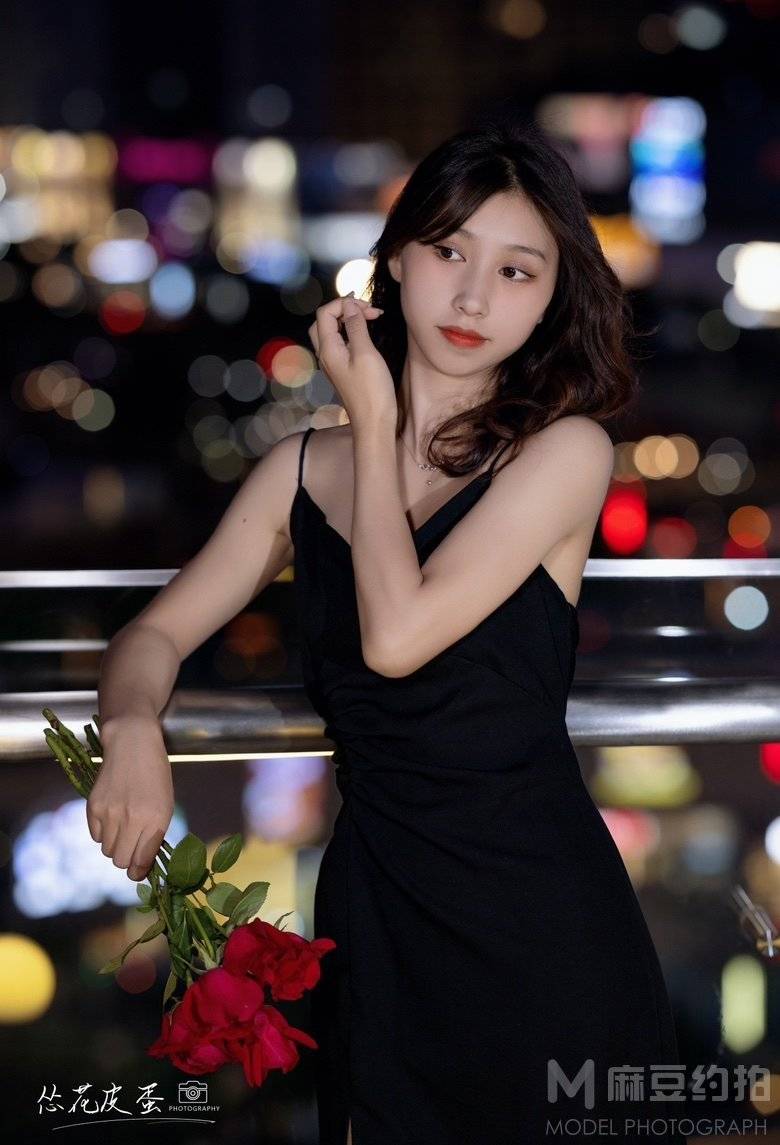 夜景模特
