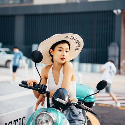 胶片模特