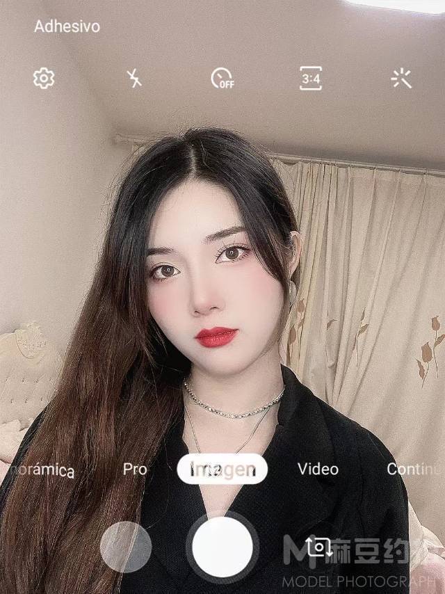 清新模特