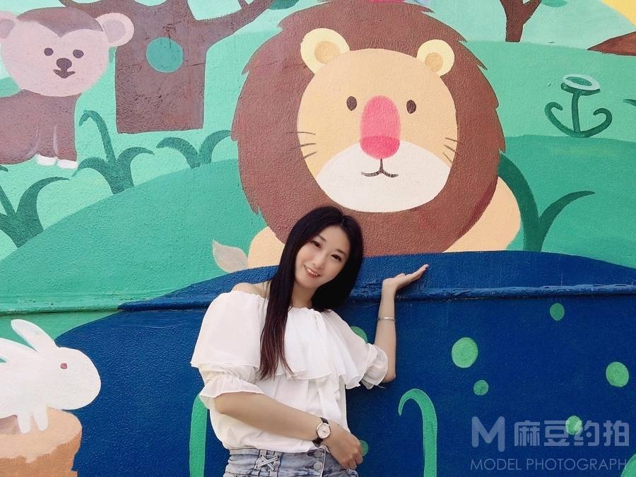 清新模特