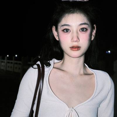 胶片模特