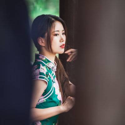 情绪模特