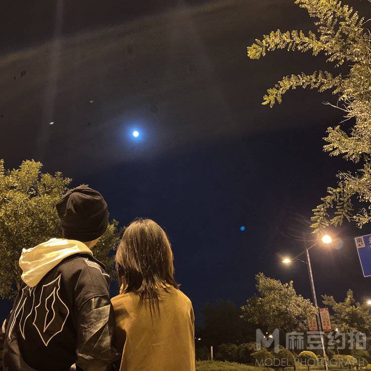 情侣模特