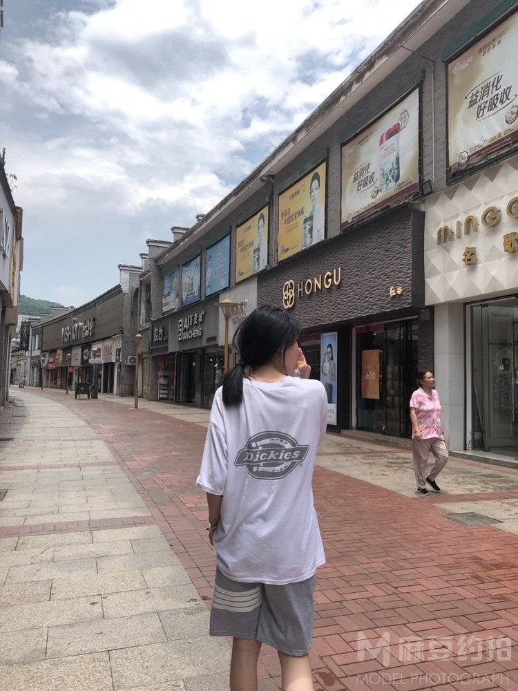 时尚模特