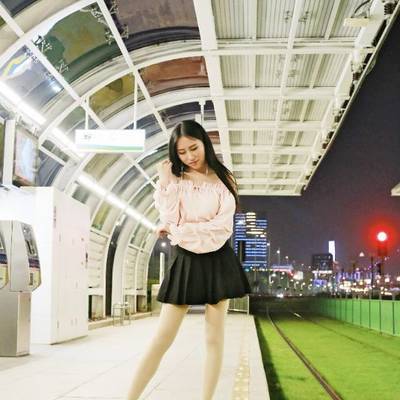 夜景模特