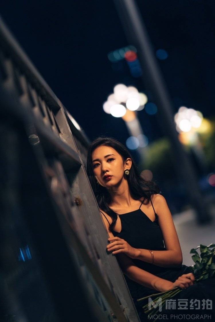 夜景模特
